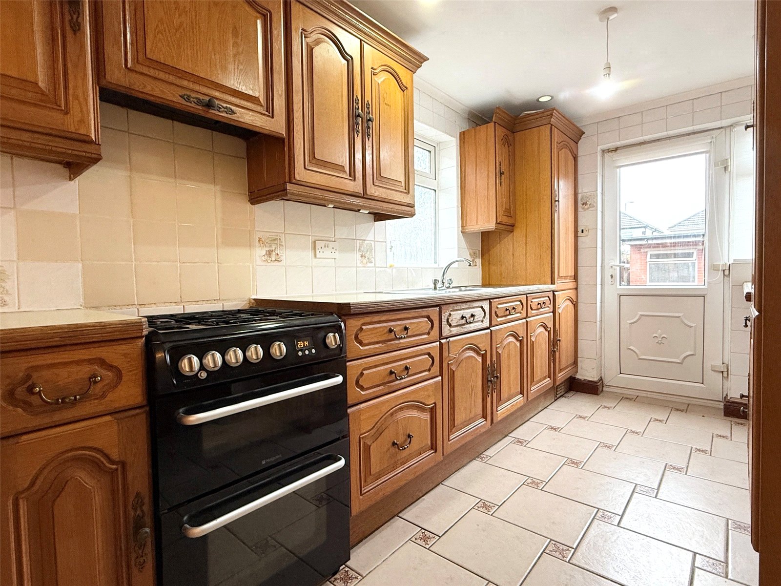 Moreton Road, Bushbury, Wolverhampton, WV10 - DB Roberts