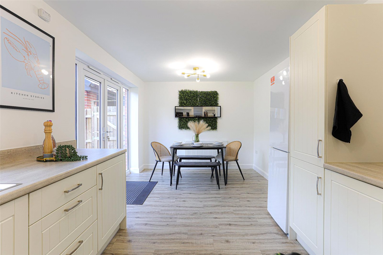 Brookes Avenue, Newdale, Telford, TF3 - DB Roberts