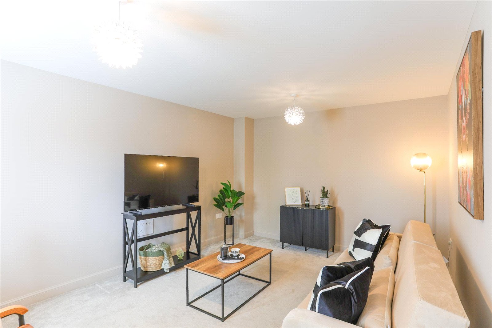 Brookes Avenue, Newdale, Telford, TF3 - DB Roberts