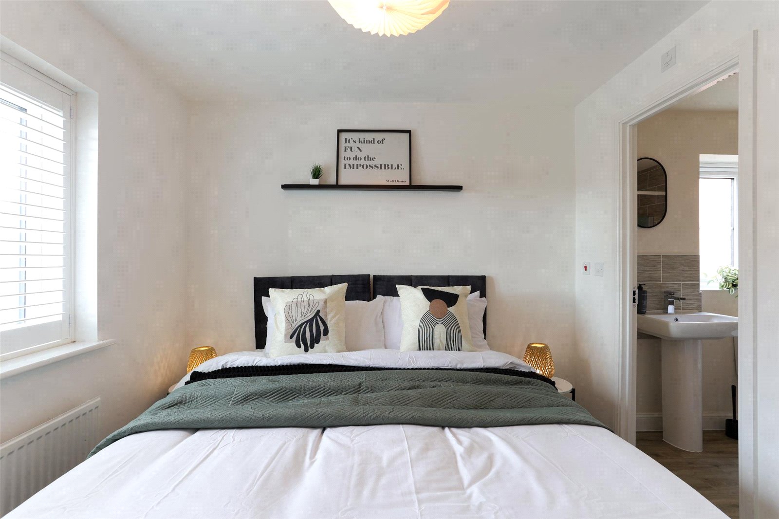 Brookes Avenue, Newdale, Telford, TF3 - DB Roberts