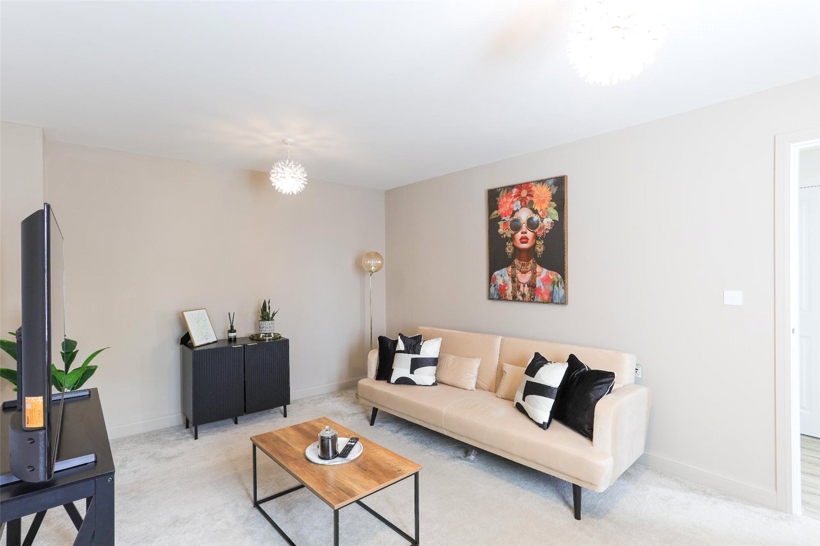Brookes Avenue, Newdale, Telford, TF3 - DB Roberts