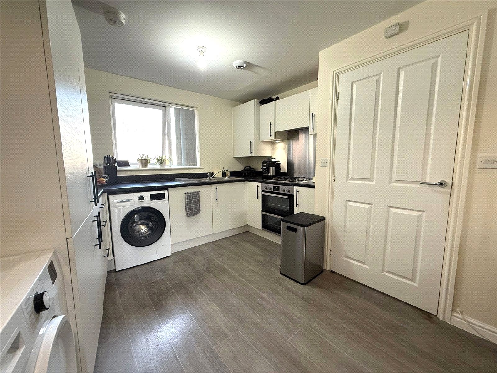 Parkside Crescent, Ketley, Telford, TF1 - DB Roberts