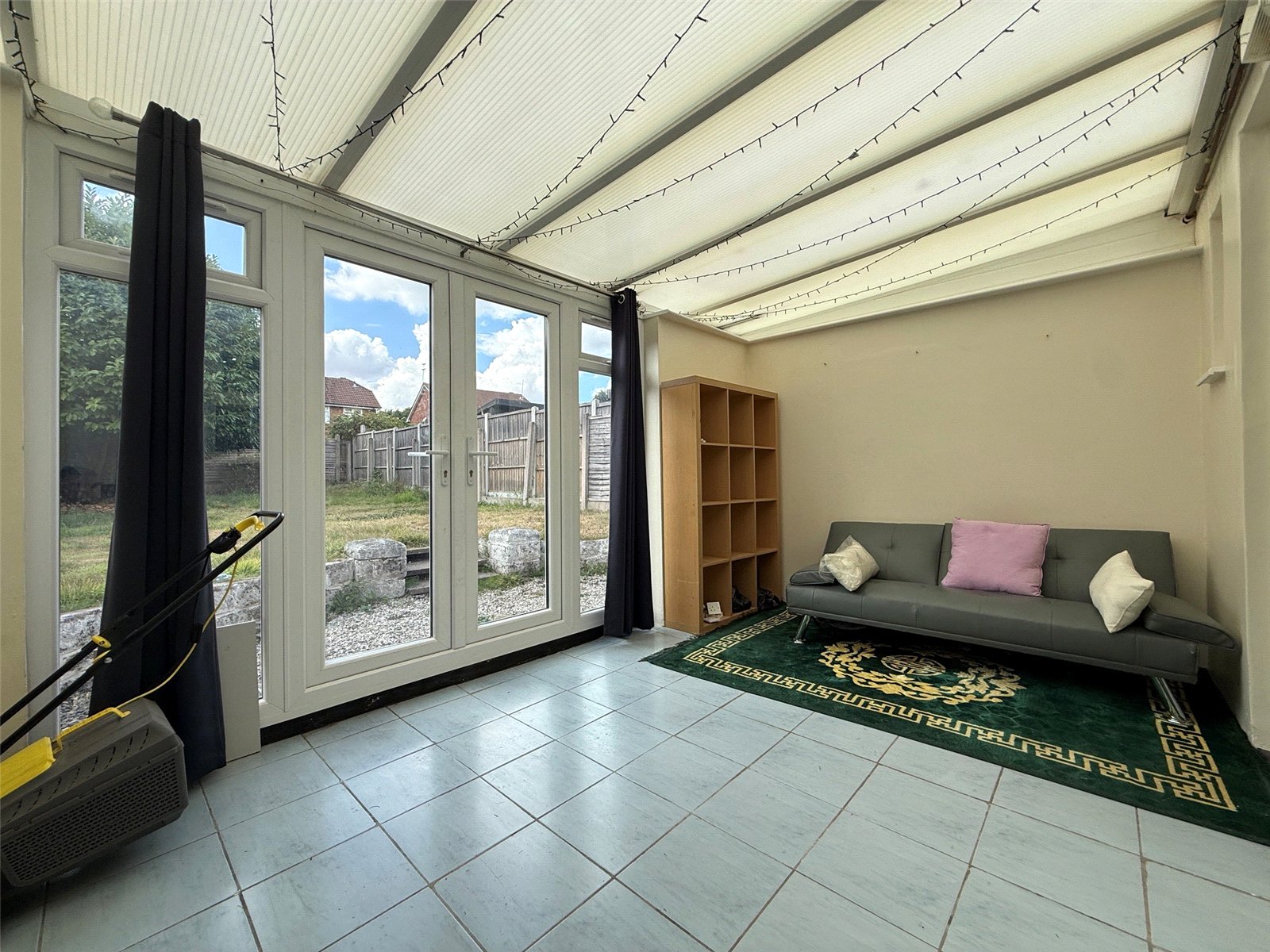 Burton Crescent, Wolverhampton, West Midlands, WV10 - DB Roberts