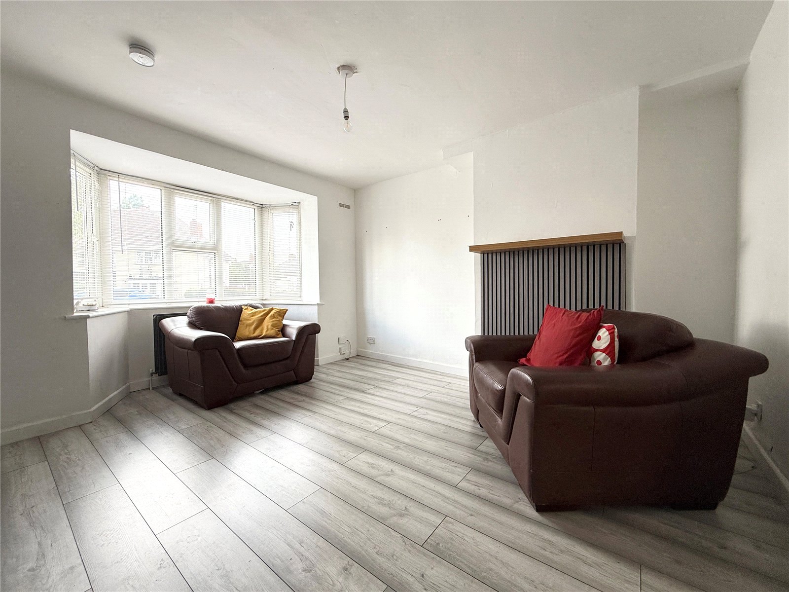 Burton Crescent, Wolverhampton, West Midlands, WV10 - DB Roberts