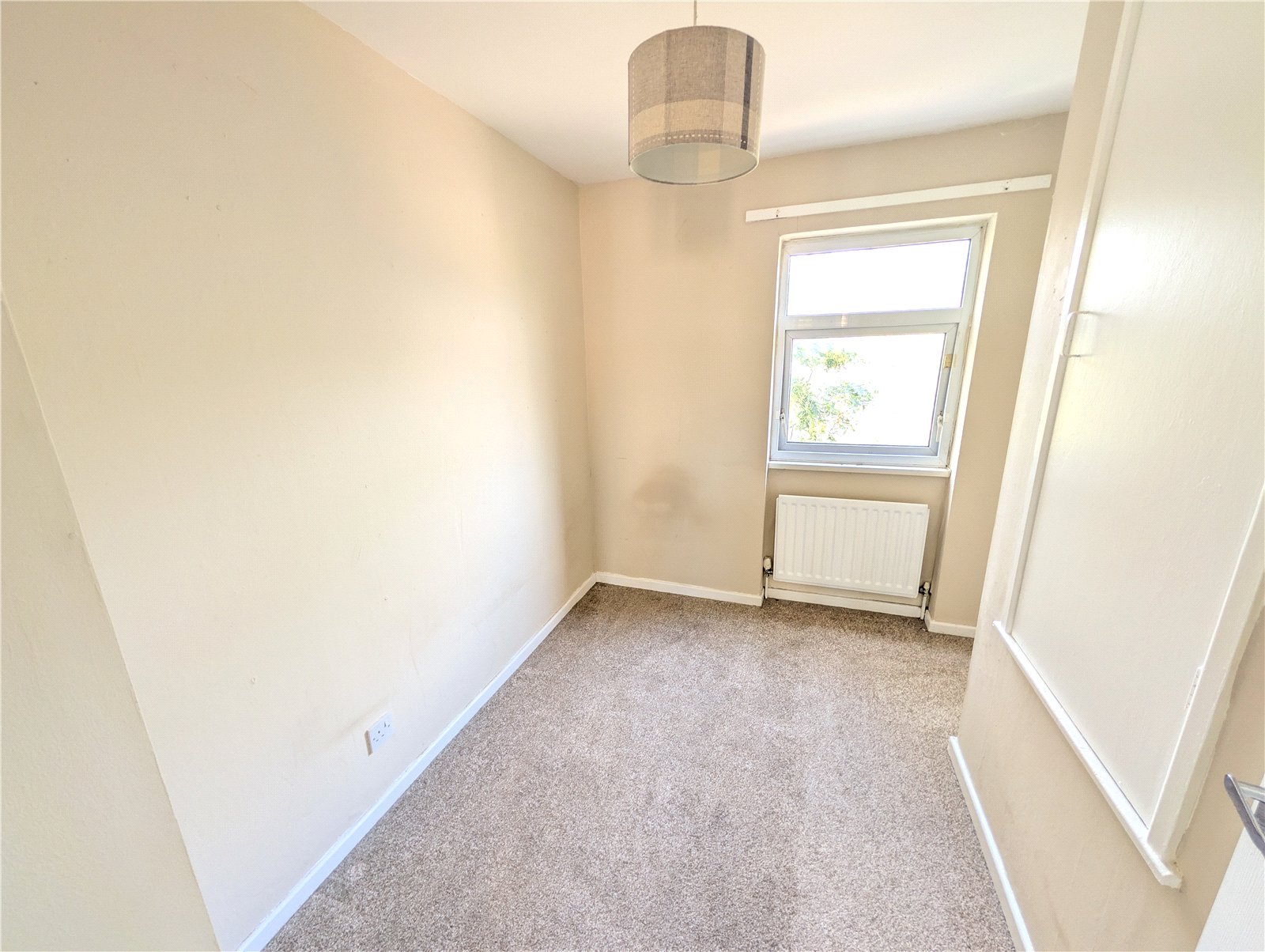 Waltondale, Woodside, Telford, TF7 - DB Roberts