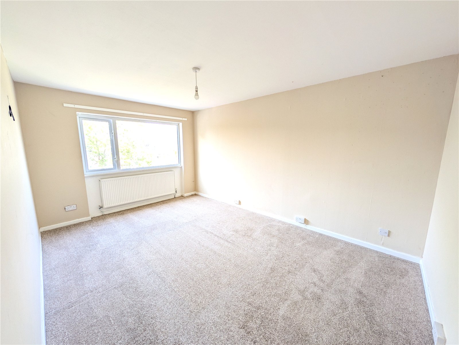Waltondale, Woodside, Telford, TF7 - DB Roberts